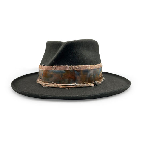 handsome, flattering Cincinnati twist crown<span class='visuallyhidden'>; shopping help at 323-404-2959.</span>